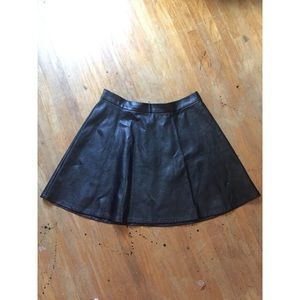 American Eagle high-waisted skirt